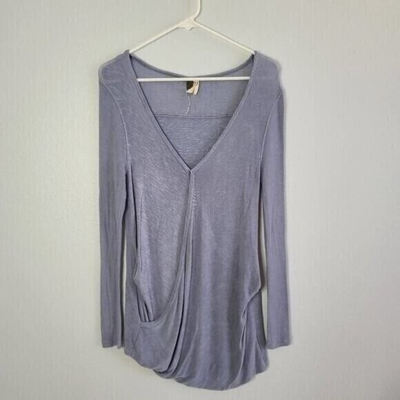 Free People Miss Rose V-Neck Bubble Hemline Blouse Lilac Size X-Small‎ - Picture 6 of 9